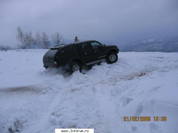 l200 hilux surf 21.02.2009 mitsu care balaceste zapada.... Membru WWOC