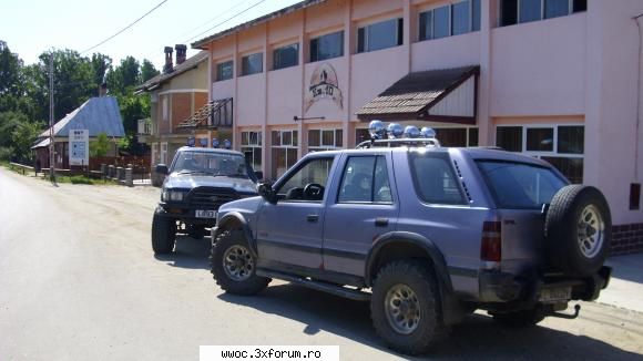 - Soft Offroad cu gasca mare - oldcarsmaniac - Intalniri la sfarsit de saptamana