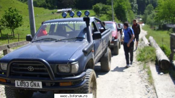 - Soft Offroad cu gasca mare - De unde am inceput ascensiunea catre Manzu - Intalniri la sfarsit de saptamana