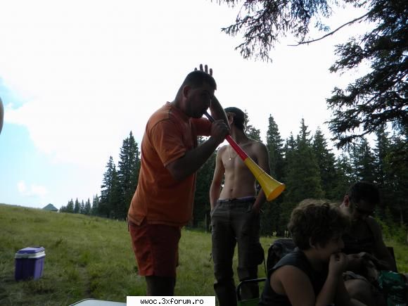 - Iesire de fripturisti - Ia Tavi ...prietenul tau VUVUZELA!!! De fapt - Intalniri la sfarsit de saptamana