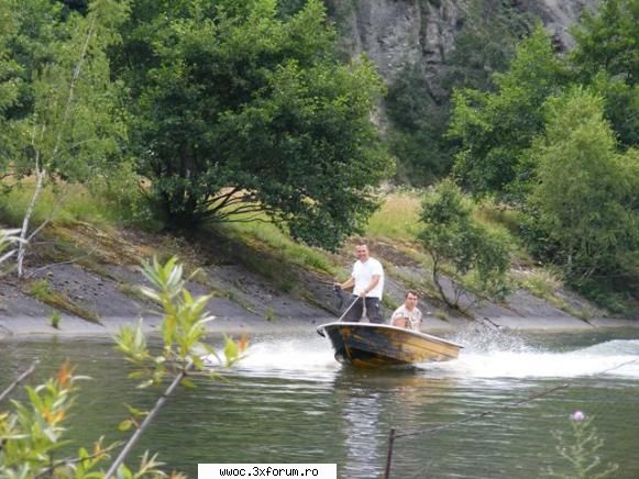 - Weekend in golul alpin! - Oameni buni, stati asa si nu manati...Nu am - Intalniri la sfarsit de saptamana