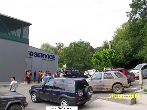 9.30 pregatirea de plecare. eu fara copilot asa ca astea sunt singurele poze 28.06.2009 - dealul