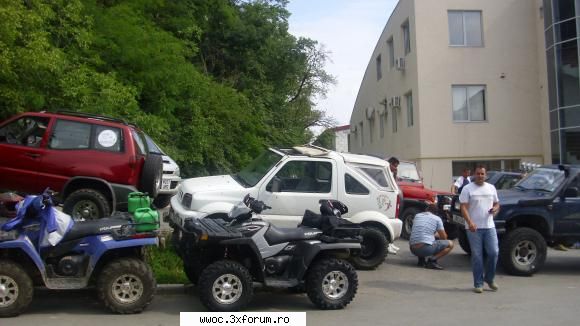sa incepem cu incaputul! si sa fim in vileag marii de azi - pajero ( furtun racire - - delica (lipsa