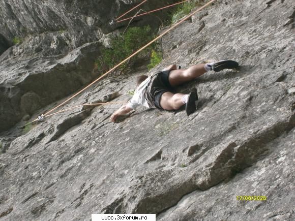 Cheile Cheii, weekend-ul 25-26 Aprilie - un pic de alpinism pe traseu - Intalniri la sfarsit de saptamana