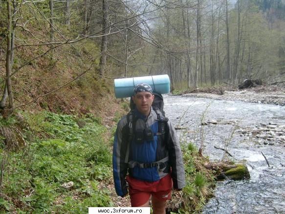 Cheile Cheii, weekend-ul 25-26 Aprilie - Si am dat mana si cu raul - Intalniri la sfarsit de saptamana