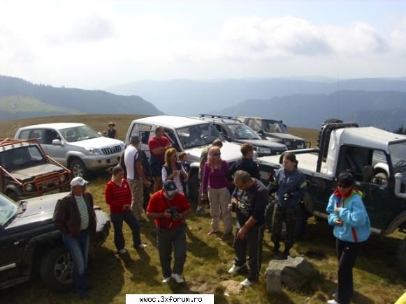 Duminica 27 Septembrie 2009, Expeditie prin Capatanii? - Lumea vazuta de s - Intalniri la sfarsit de saptamana