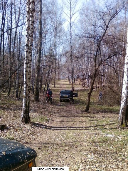 in sfarsit, parasim drumurile si trecem la poteci... hilux, pathfinder & 2 x exc