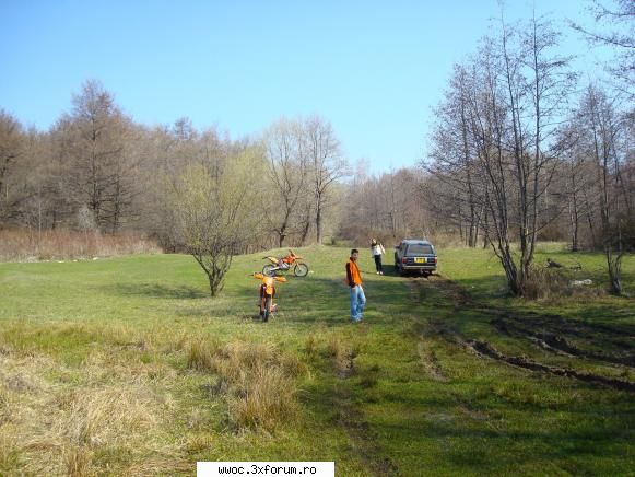 Hilux, Pathfinder & 2 X EXC - la iarba verde..cu noroi - Intalniri la sfarsit de saptamana