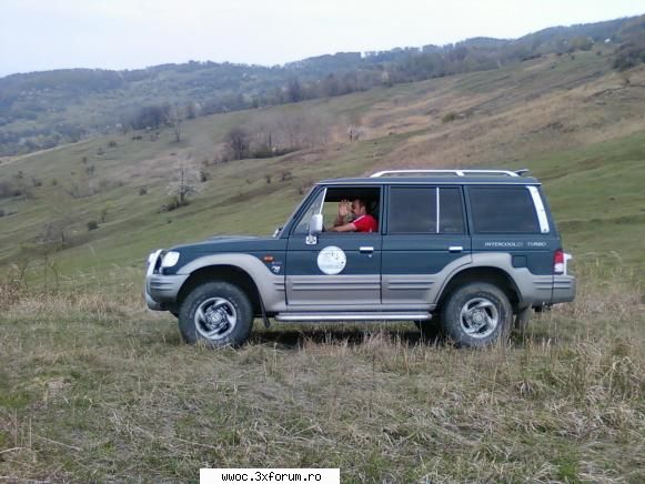 Hilux, Pathfinder, Hyundai & Pajero - - oldcarsmaniac - Intalniri la sfarsit de saptamana