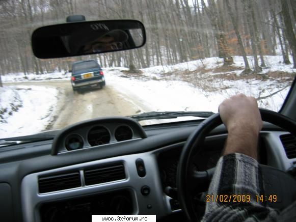 L200 & Hilux Surf - - oldcarsmaniac - Intalniri la sfarsit de saptamana