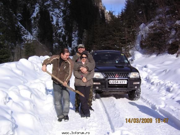 Lacul Galbenu (1304 m) - Si tot umbland prin nameti...ni s-a facut foame - Intalniri la sfarsit de saptamana