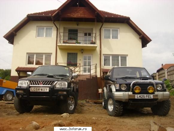 Mitsubishi Pajero - "The Rocker" - Poza de familie - Prezentare masini