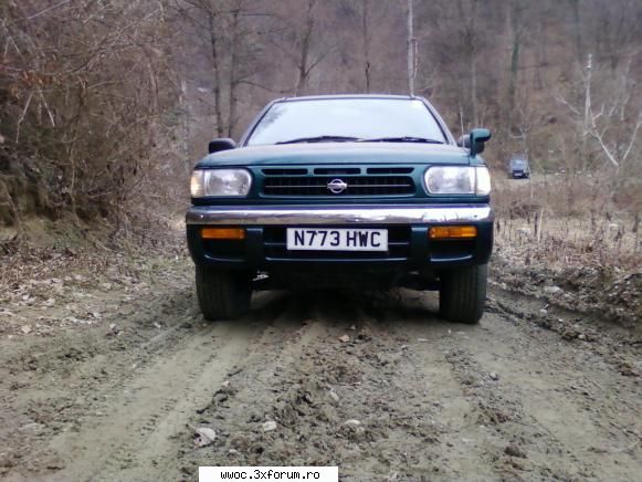 Nissan Pathfinder - "Boschetarul" - Nissan Terrano Pathfinder Motor 2700 cmc, turbo - Prezentare masini