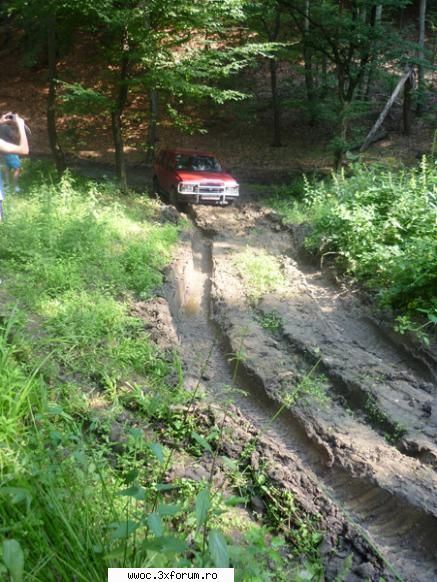 OZ off-road - Terrano a incercat sa urce dar nu era destul de - Intalniri la sfarsit de saptamana