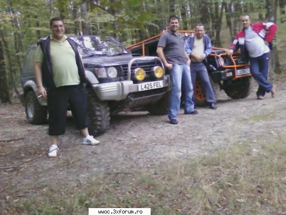 Se va intimpla ceva duminica asta? - Si o poza "de grup" - Intalniri la sfarsit de saptamana
