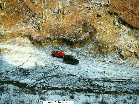 Sj410 si Vitara - pe drumuri de munte - Intalniri la sfarsit de saptamana