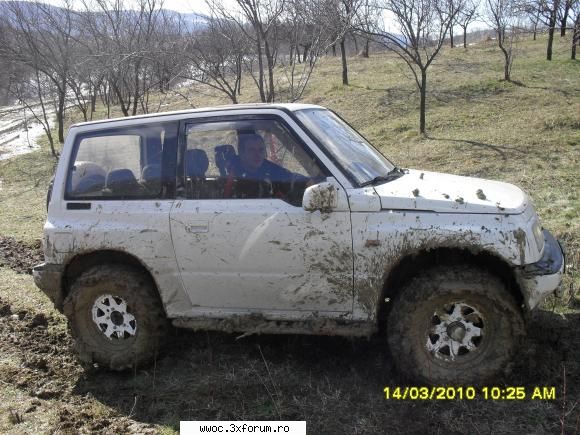 suzuki vitara - suzuki vitara usor modificata - Prezentare masini